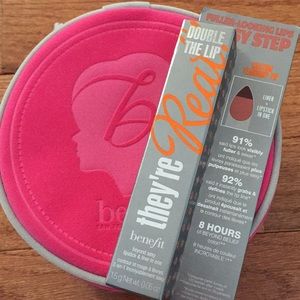 💄 Benefit Double the Lip in Nude Scandal